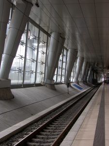 Airrail 1 Fernbahnhof Frankfurt gebo Punkthalter AK A 60 